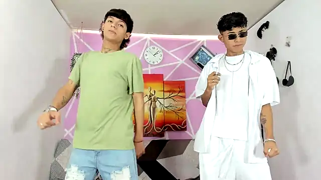 Snapshot of Fresahot2005 chatting on February 3, 2025, 7:10 pm Fresahot2005 online show from February 3, 2025, 7:10 pm