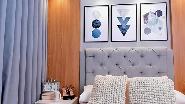 lennabell online show from October 29, 2025, 4:31 pm