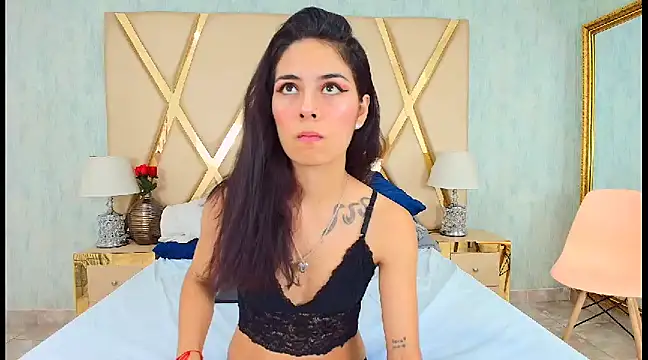 Snapshot of NicoleEsposito chatting on January 18, 2025, 3:31 am NicoleEsposito online show from January 18, 2025, 3:31 am