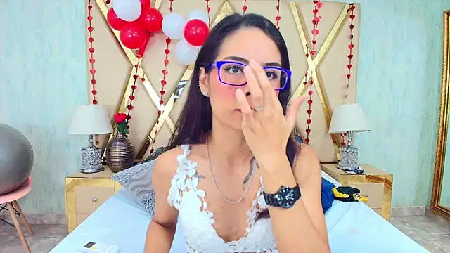 Snapshot of NicoleEsposito chatting on February 20, 2025, 1:25 am NicoleEsposito online show from February 20, 2025, 1:25 am