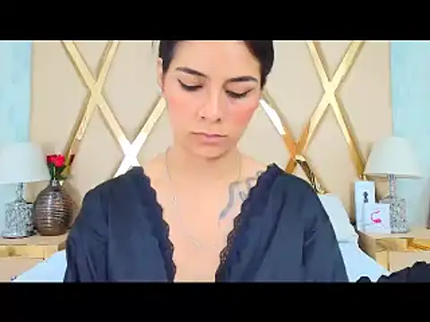 Snapshot of NicoleEsposito chatting on March 6, 2025, 10:09 am NicoleEsposito online show from March 6, 2025, 10:09 am