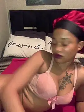 cardibabe online show from December 30, 2024, 8:47 pm