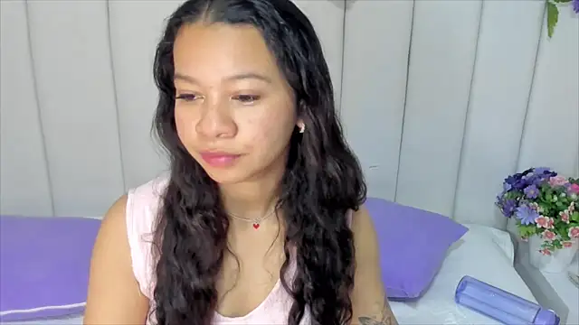 Snapshot of brithany_rousee chatting on February 13, 2025, 7:10 pm brithany rousee online show from February 13, 2025, 7:10 pm