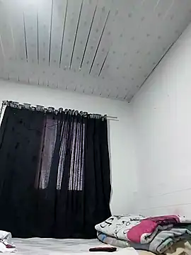 Snapshot of IamAlana_ chatting on December 20, 2024, 11:21 am IamAlana online show from December 20, 2024, 11:21 am