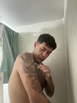 Snapshot of relsb123 chatting on December 20, 2025, 4:41 am relsb123 online show from December 20, 2025, 4:41 am