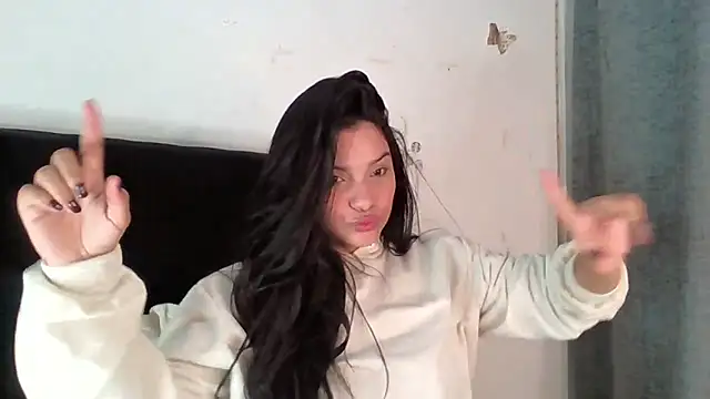 Snapshot of lolaa_staars chatting on November 22, 2025, 7:51 am lolaa staars online show from November 22, 2025, 7:51 am