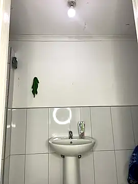 DarkBerry87 online show from October 7, 2025, 6:27 pm