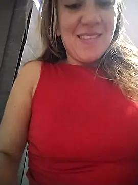 Snapshot of ELEKTRA_LUXURY chatting on March 18, 2025, 2:36 am ELEKTRA LUXURY online show from March 18, 2025, 2:36 am
