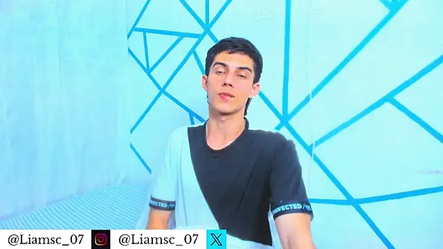 liam scott77 online show from November 19, 2025, 10:10 pm