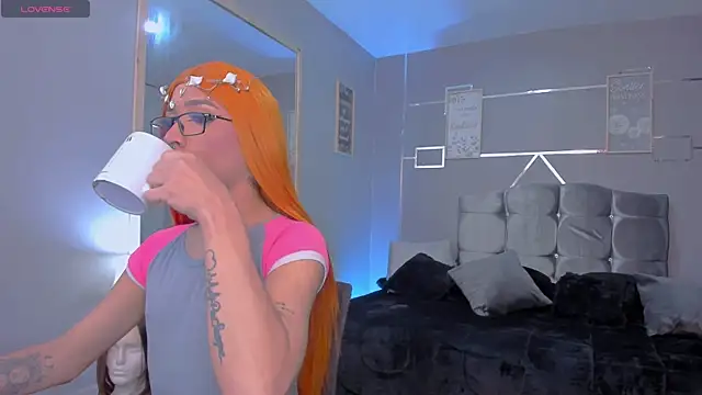 Snapshot of Micaela_Rangel chatting on February 6, 2025, 3:27 am Micaela Rangel online show from February 6, 2025, 3:27 am