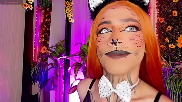 Snapshot of Micaela_Rangel chatting on October 29, 2025, 2:14 am Micaela Rangel online show from October 29, 2025, 2:14 am