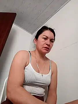 Snapshot of renata_hot1 chatting on December 26, 2024, 1:32 pm renata hot1 online show from December 26, 2024, 1:32 pm