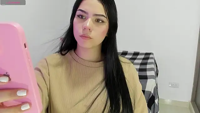 Natasha su  online show from February 3, 2025, 1:19 am