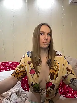 Snapshot of RachelBelI chatting on January 15, 2025, 2:17 am RachelBelI online show from January 15, 2025, 2:17 am