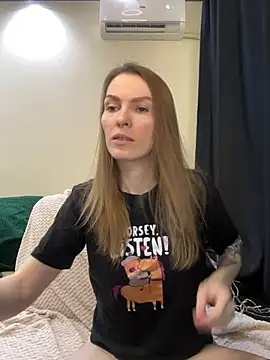 Snapshot of RachelBelI chatting on March 16, 2025, 11:14 pm RachelBelI online show from March 16, 2025, 11:14 pm
