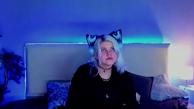 JoannLowe online show from March 7, 2025, 12:04 am