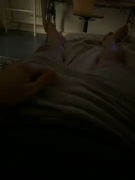 Snapshot of ferzancnr chatting on February 26, 2025, 1:32 am ferzancnr online show from February 26, 2025, 1:32 am