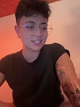 Snapshot of Ashley_Chriss chatting on January 17, 2025, 7:08 am Ashley Chriss online show from January 17, 2025, 7:08 am