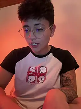 Snapshot of Ashley_Chriss chatting on January 25, 2025, 9:26 am Ashley Chriss online show from January 25, 2025, 9:26 am