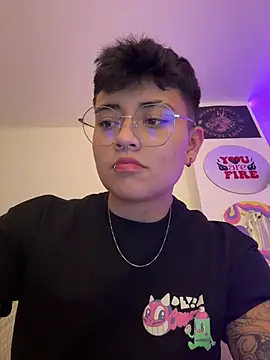 Snapshot of Ashley_Chriss chatting on February 7, 2025, 1:36 am Ashley Chriss online show from February 7, 2025, 1:36 am