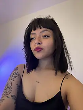 Snapshot of Ashley_Chriss chatting on March 6, 2025, 12:43 am Ashley Chriss online show from March 6, 2025, 12:43 am