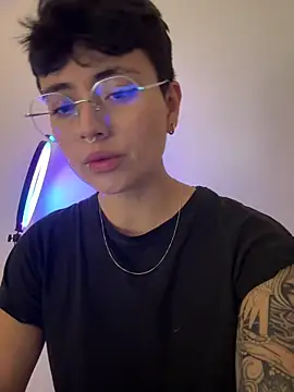 Snapshot of Ashley_Chriss chatting on March 9, 2025, 11:03 am Ashley Chriss online show from March 9, 2025, 11:03 am