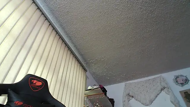 Siriss boyrag online show from March 19, 2025, 9:48 pm