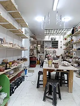 Siriss boyrag online show from November 23, 2025, 1:11 pm