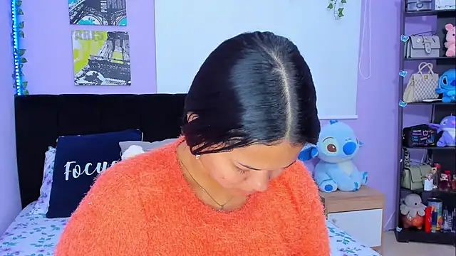 sara mendez2 online show from February 4, 2025, 11:27 pm