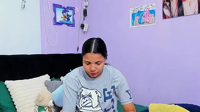 sara mendez2 online show from October 24, 2025, 11:23 pm