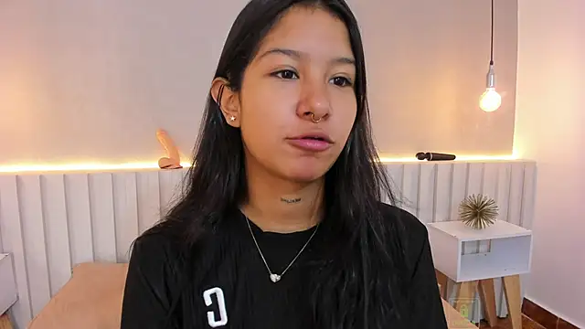 Snapshot of Aida_moreno chatting on January 15, 2025, 10:49 am Aida moreno online show from January 15, 2025, 10:49 am
