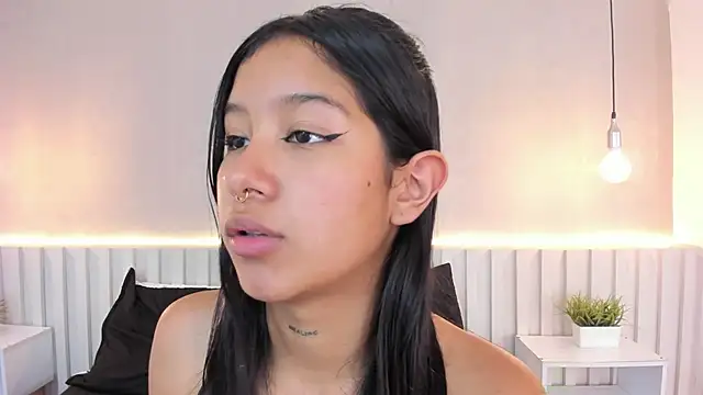 Snapshot of Aida_moreno chatting on January 24, 2025, 2:08 pm Aida moreno online show from January 24, 2025, 2:08 pm