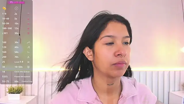 Snapshot of Aida_moreno chatting on February 25, 2025, 10:58 am Aida moreno online show from February 25, 2025, 10:58 am