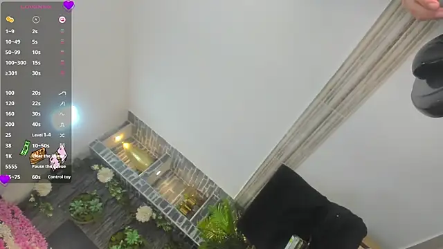 Snapshot of nayshalopestss chatting on October 25, 2025, 3:47 am nayshalopestss online show from October 25, 2025, 3:47 am