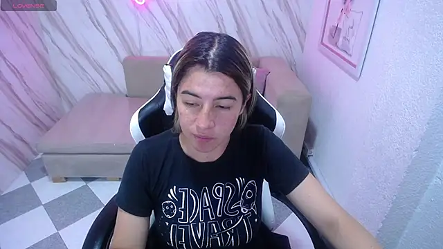 Valerie b online show from February 12, 2025, 3:07 am