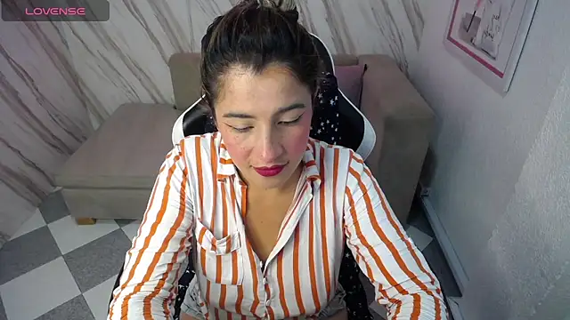 Valerie b online show from March 4, 2025, 3:11 am