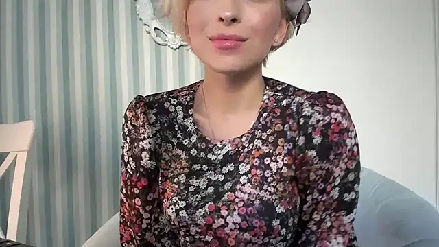 SakuFox online show from January 31, 2025, 6:47 pm