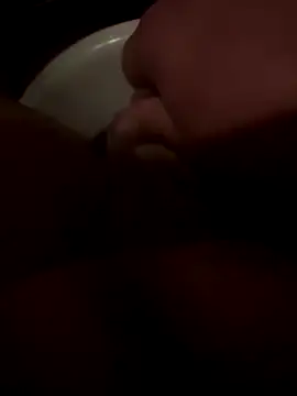 Snapshot of Fjome chatting on September 17, 2025, 8:32 pm Fjome online show from September 17, 2025, 8:32 pm