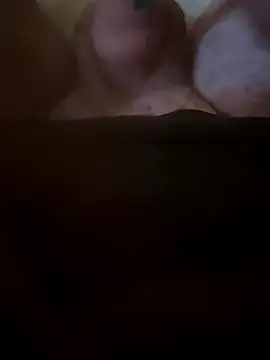 Snapshot of Fjome chatting on November 9, 2025, 8:23 am Fjome online show from November 9, 2025, 8:23 am