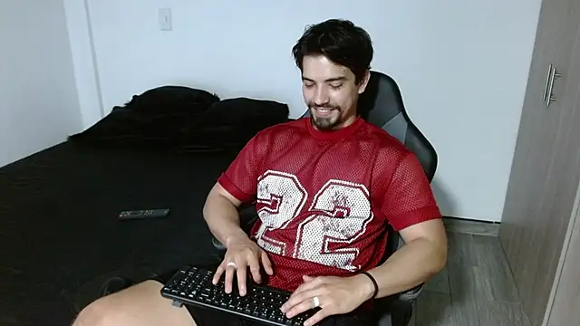 Ian Daviz online show from November 18, 2025, 1:00 am