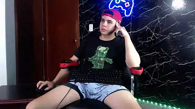 Snapshot of maty_hardx chatting on December 7, 2024, 9:55 pm maty hardx online show from December 7, 2024, 9:55 pm