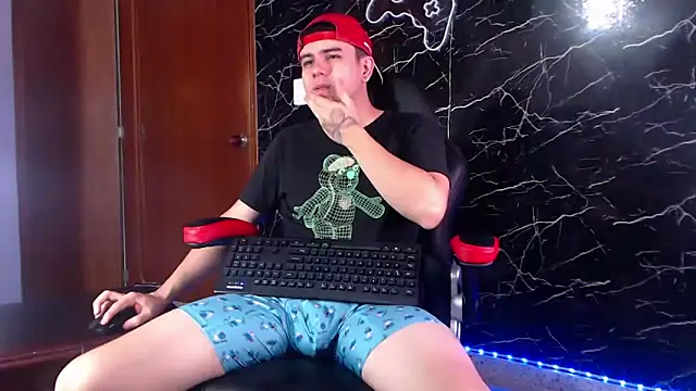 Snapshot of maty_hardx chatting on February 13, 2025, 1:59 pm maty hardx online show from February 13, 2025, 1:59 pm