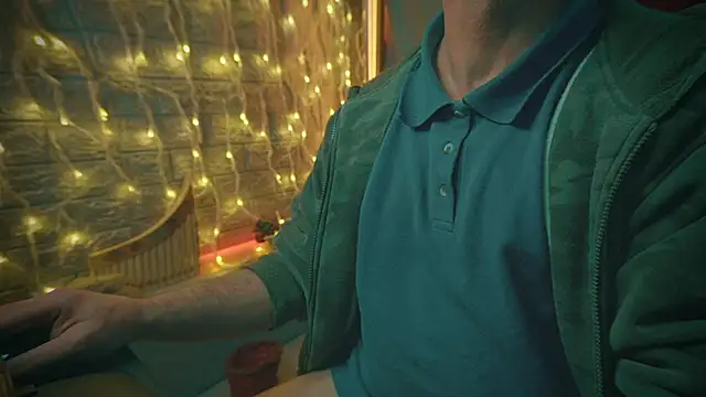 Snapshot of alex-volo chatting on December 20, 2024, 1:36 am alex-volo online show from December 20, 2024, 1:36 am