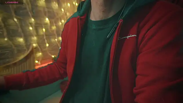 Snapshot of alex-volo chatting on December 29, 2024, 3:44 am alex-volo online show from December 29, 2024, 3:44 am