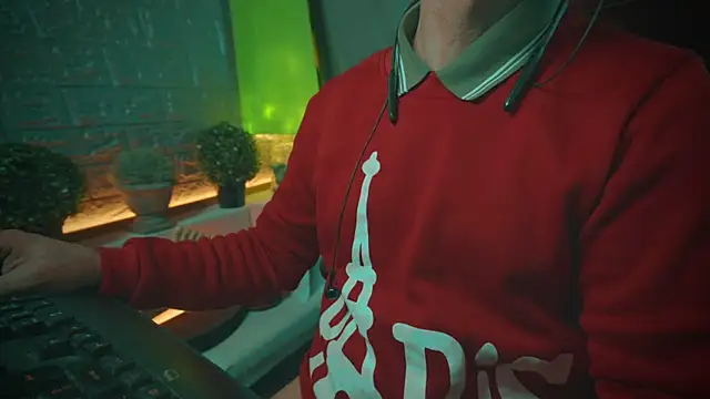 Snapshot of alex-volo chatting on January 17, 2025, 4:26 pm alex-volo online show from January 17, 2025, 4:26 pm