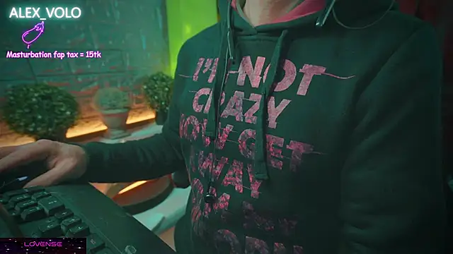 Snapshot of alex-volo chatting on January 21, 2025, 8:08 am alex-volo online show from January 21, 2025, 8:08 am