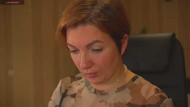 Katherine Fox online show from December 3, 2024, 7:32 am