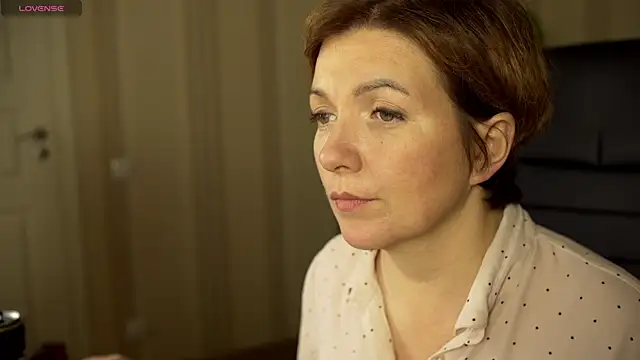 Snapshot of Katherine_Fox chatting on December 25, 2024, 2:23 pm Katherine Fox online show from December 25, 2024, 2:23 pm