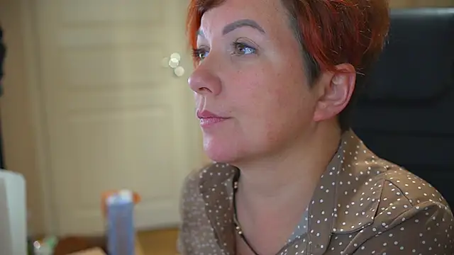 Katherine Fox online show from March 11, 2025, 7:48 am