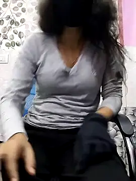 Snapshot of Kashish_18 chatting on December 29, 2024, 6:24 am Kashish 18 online show from December 29, 2024, 6:24 am